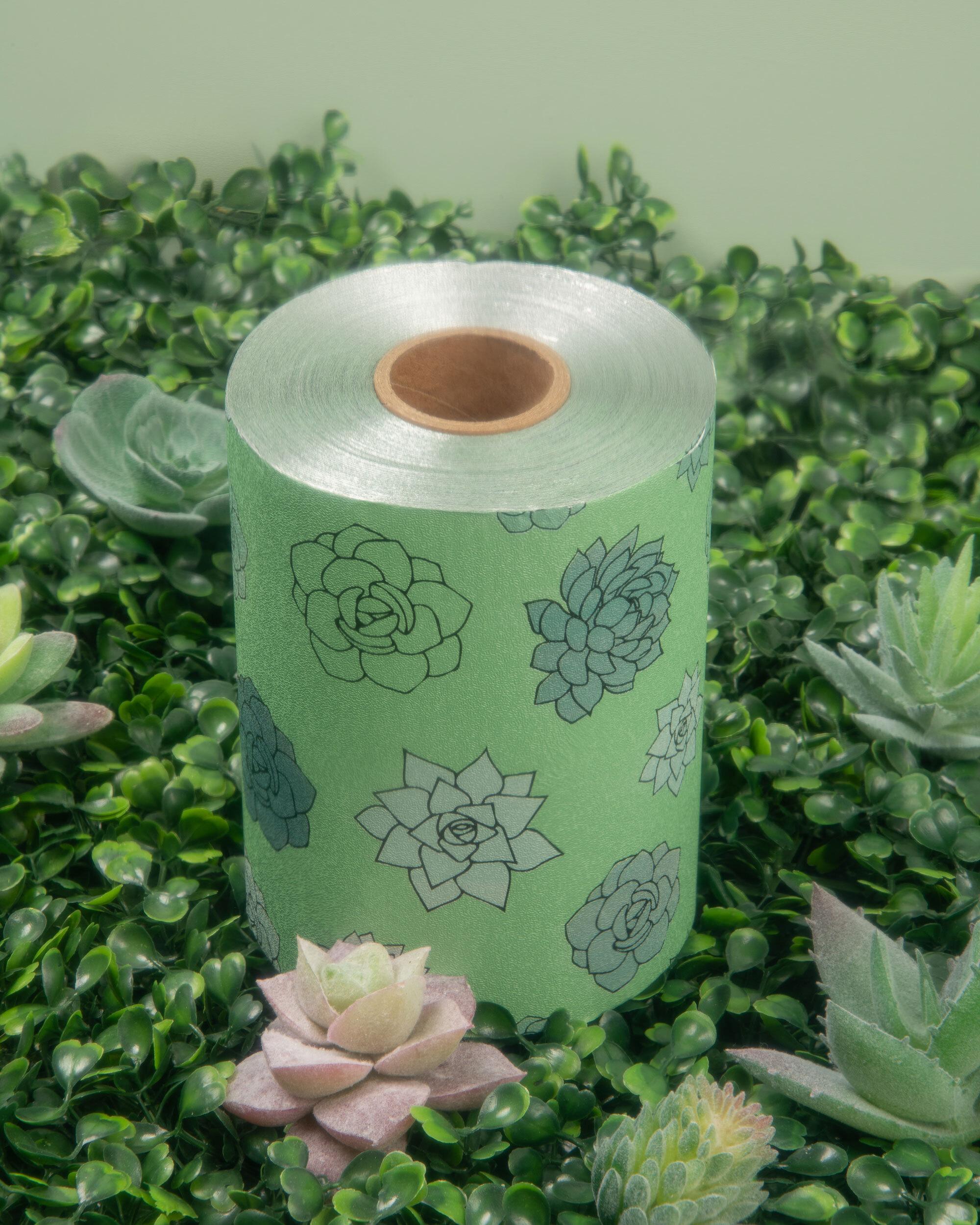 Framar FOIL: Plant Mom Embossed Roll - 320 ft